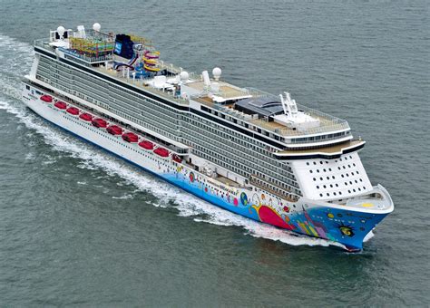 Norwegian Breakaway 